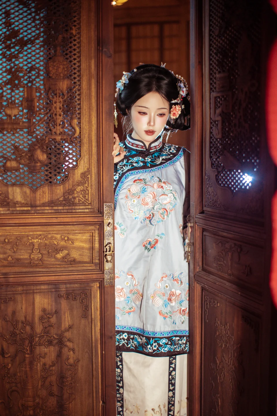 钛合金TiTi - 胭脂扣 [108P,2V-1.07GB] tg@simisebaisi 【丝足阁】108.webp